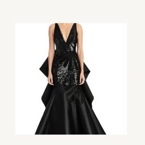 Gorgeous Carolina Herrera Sequin and Satin Gown